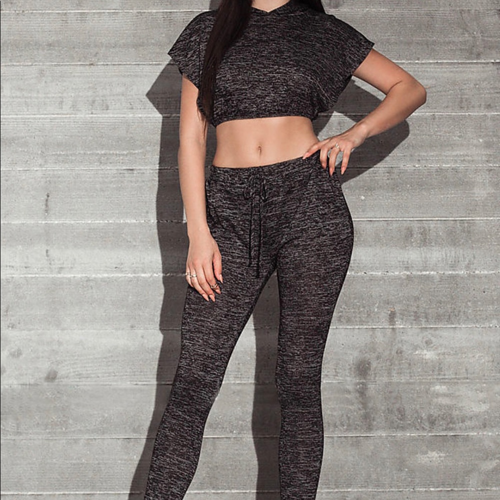 (Set) Black Marled Slit Hoodie Crop Top & Joggers